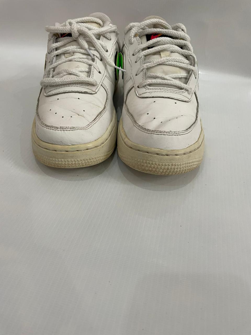 Nike white sneaker