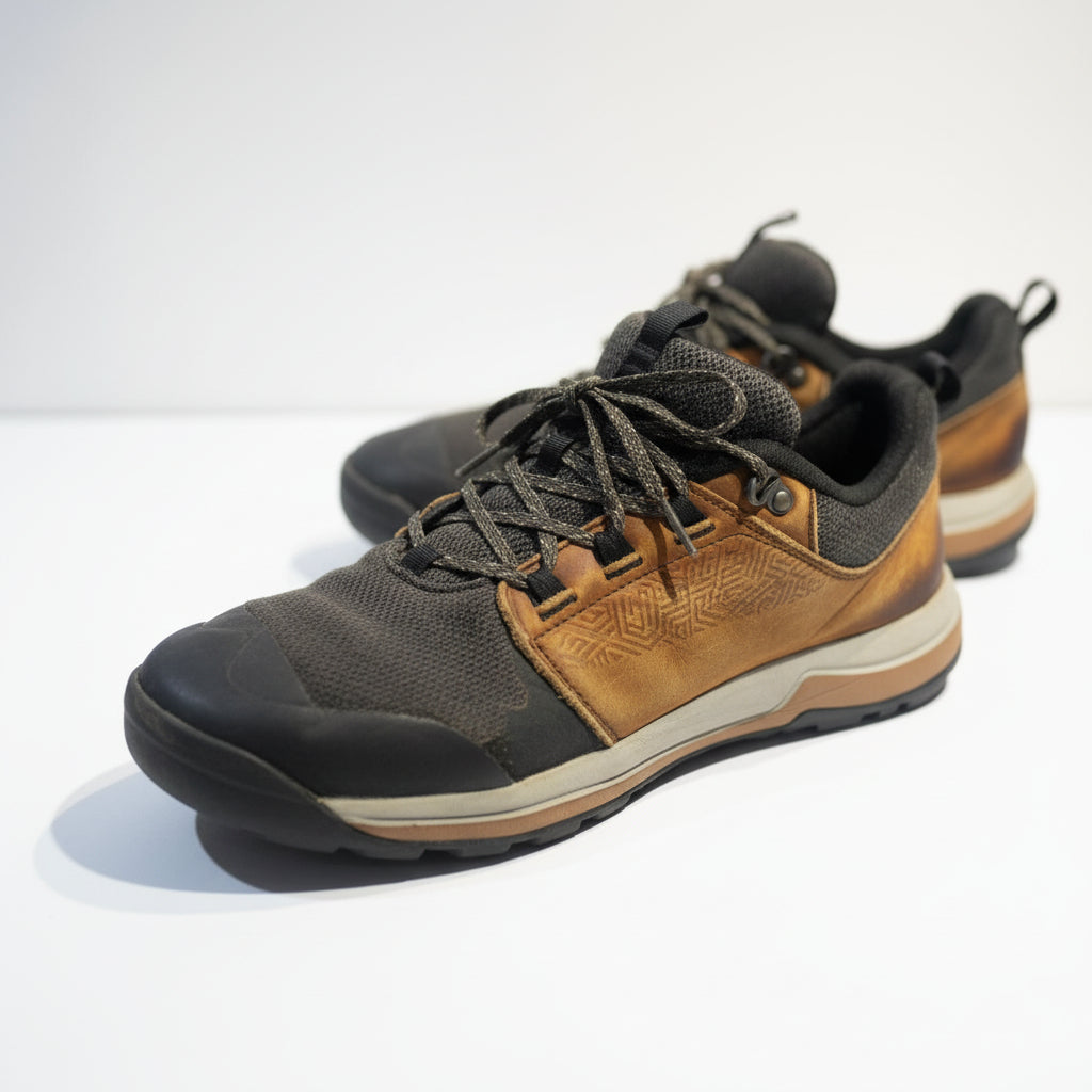 BLACK-BROWN SNEAKERS
