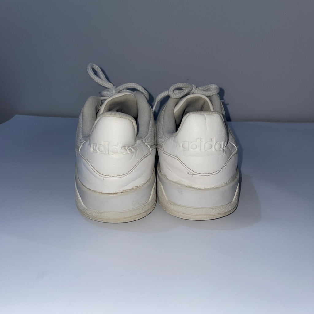 ADIDAS (WHITE)