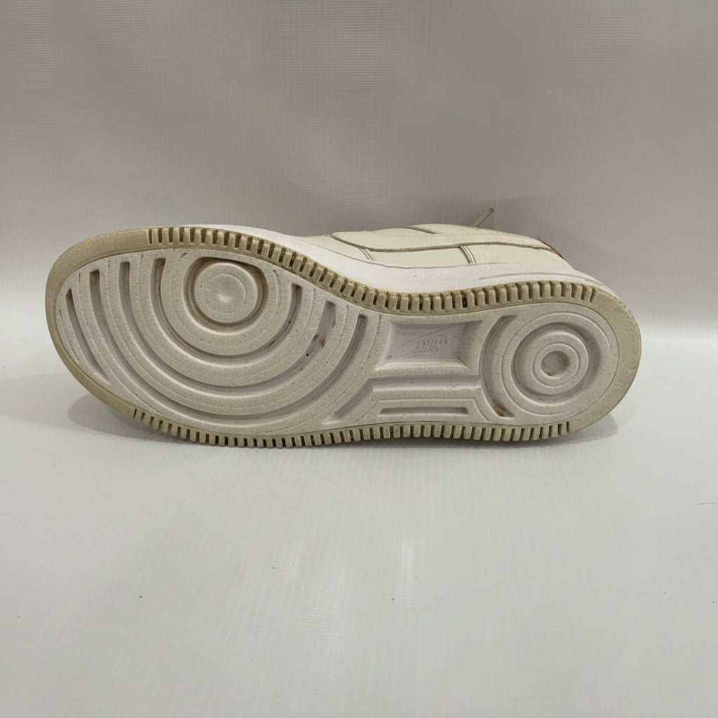 NIKE OUTMAIL SNEAKER