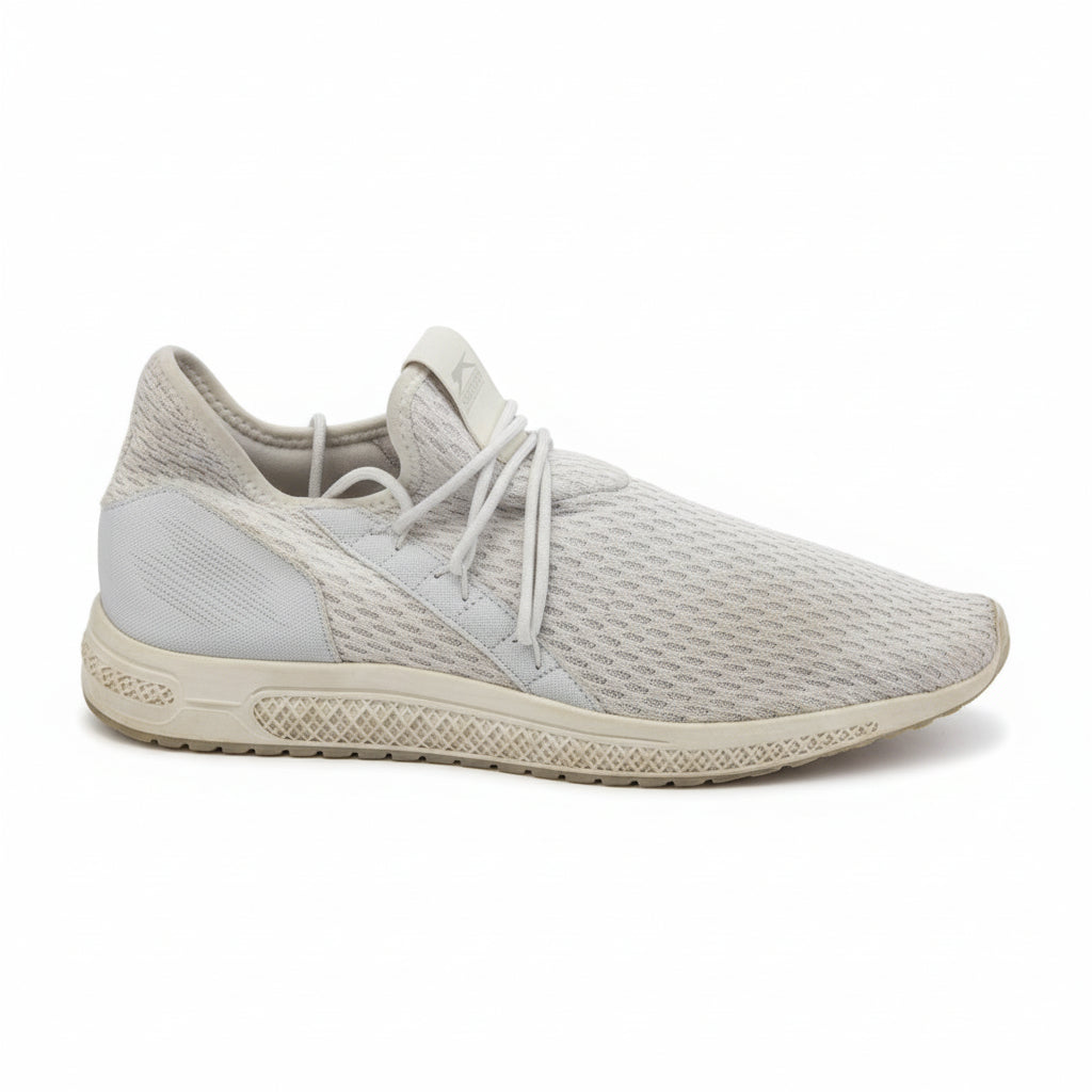 BRANDED SNEAKER