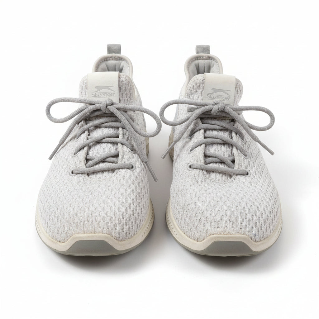 BRANDED SNEAKER