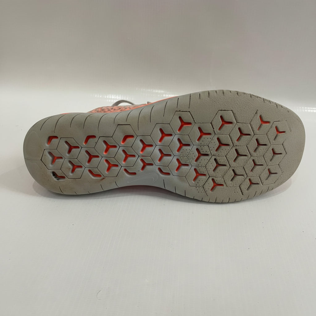 NIKE  SNEAKER