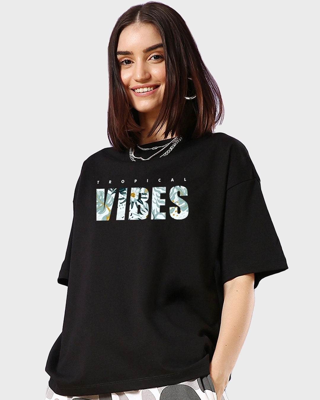 Women's Black Tropical Vibes Typography Oversized T-shirt